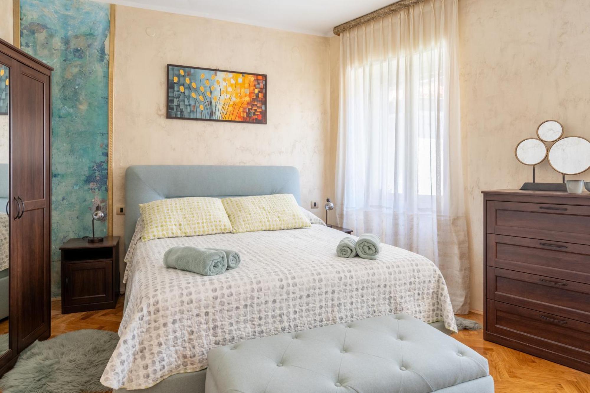 Central Apartments Circolo Rovinj Exterior photo