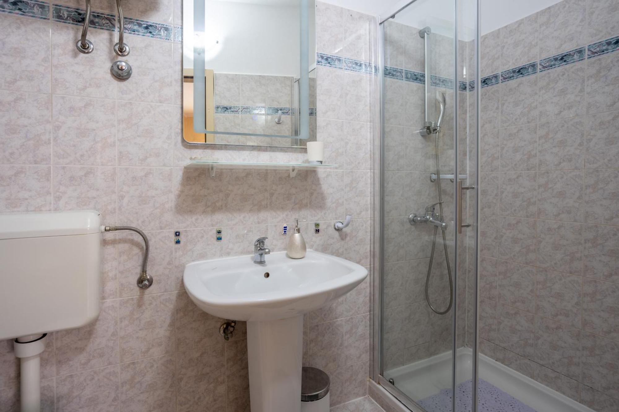 Central Apartments Circolo Rovinj Exterior photo